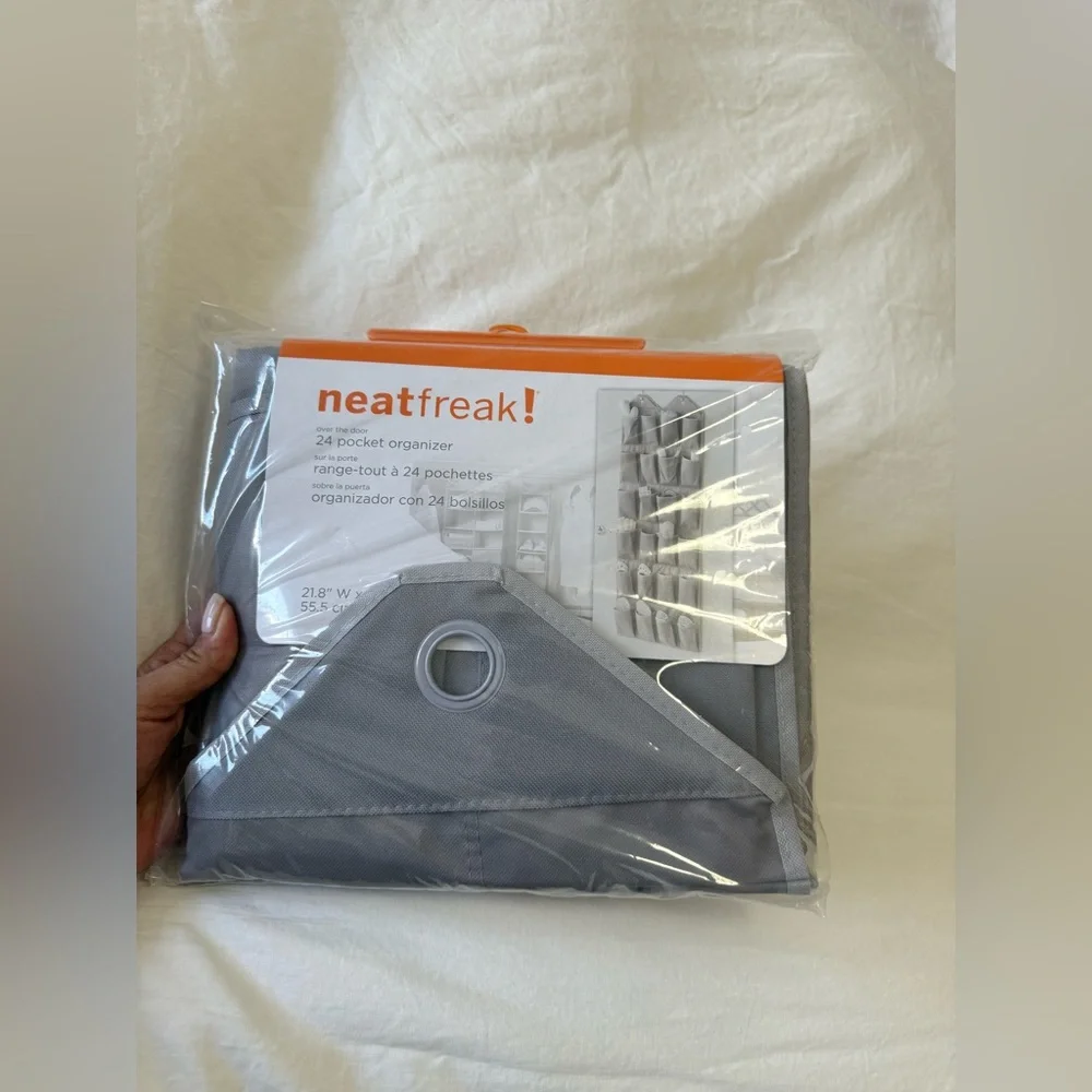Neatfreak | 24 Pocket Shoe Organizer | Closet Accessory Storage NIP